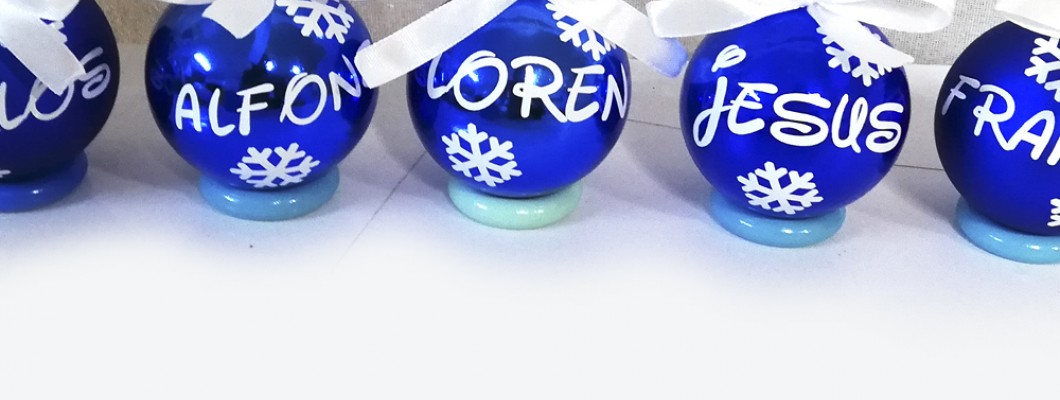 Bolas de Navidad personalizadas con el nombre que quieras